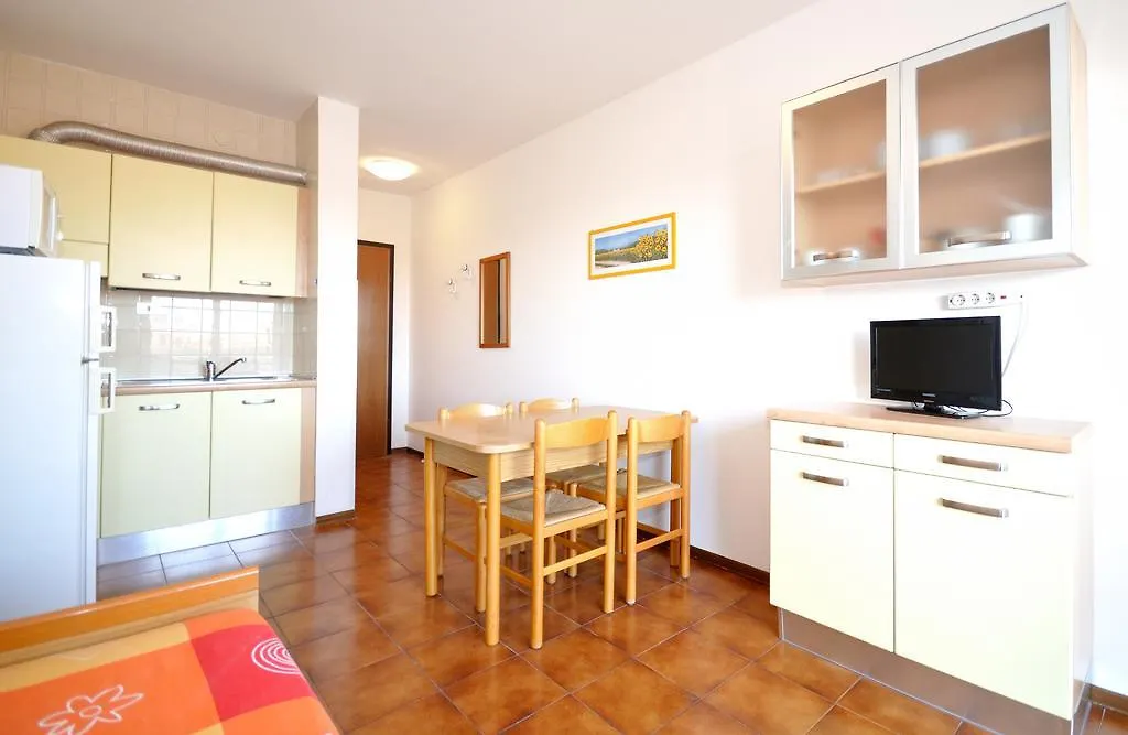 Condominio Tiepolo Bibione 0*,  Italia